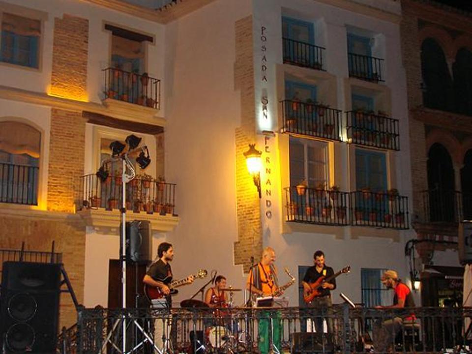 Hospedium Posada San Fernando Carmona  Bagian luar foto